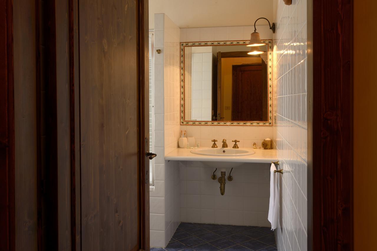 Contado San Lorenzo B&B And Wine Castilenti Екстериор снимка